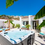 Отель Haciendas Village Tenerife 3*