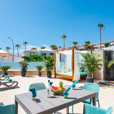 Haciendas Village Tenerife アデヘ