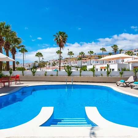 Haciendas Village Tenerife 3* アデヘ